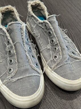 Women’s Slip-On Distressed Canvas Sneakers — Gray